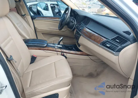 2009 BMW X5 xDrive30I z USA, uszkodzony, nr VIN 5UXFE435X9L274312